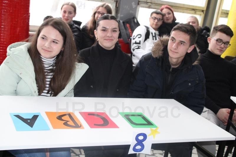 kviz-srednja-skola-105