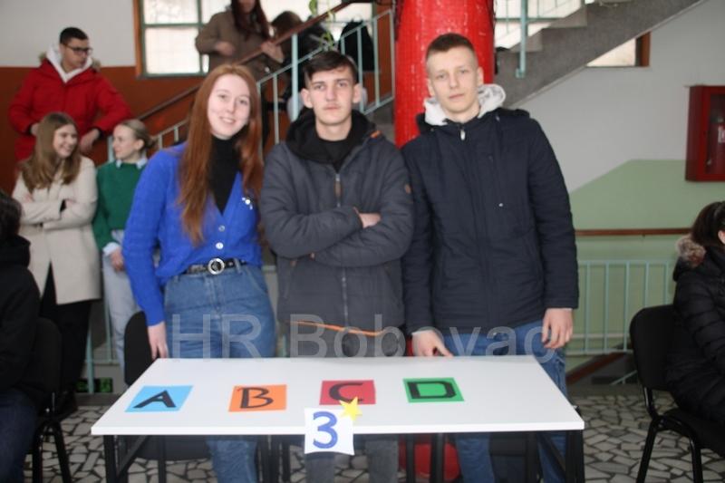 kviz-srednja-skola-13