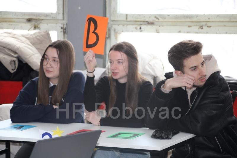 kviz-srednja-skola-30