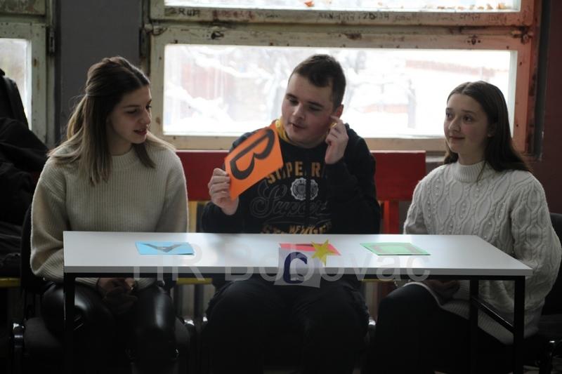 kviz-srednja-skola-31