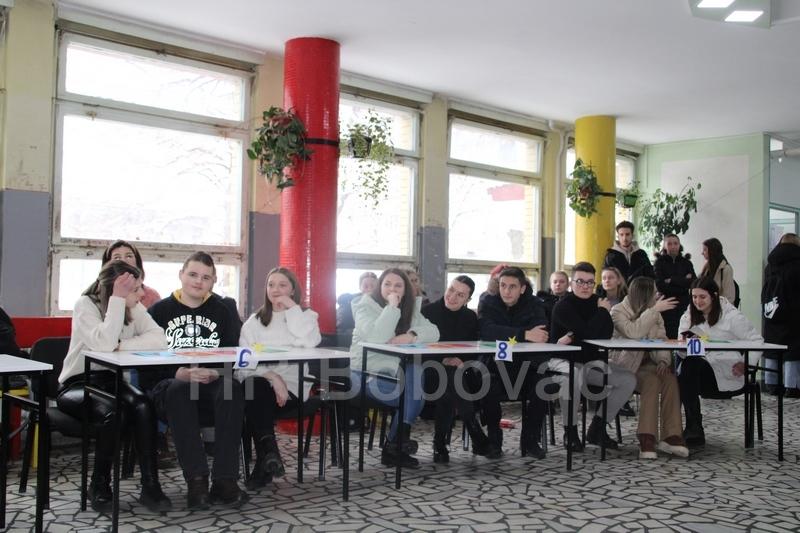 kviz-srednja-skola-93
