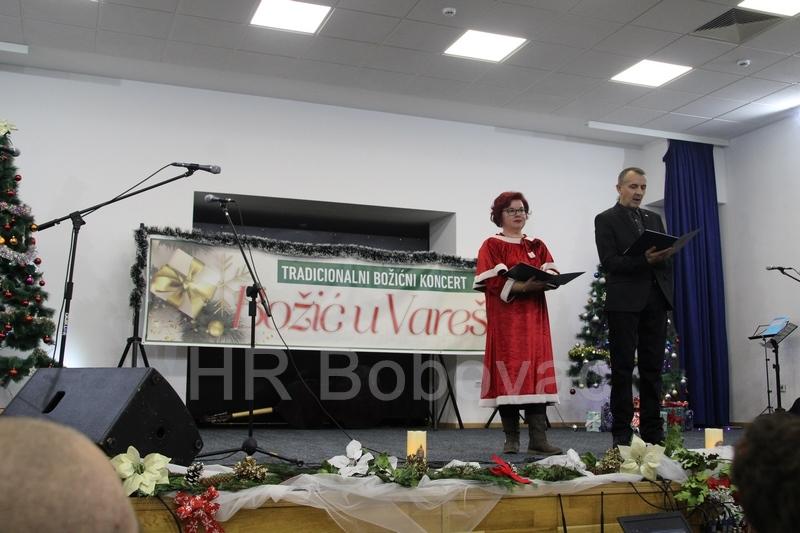 koncert-Bozic-u-varesu-82