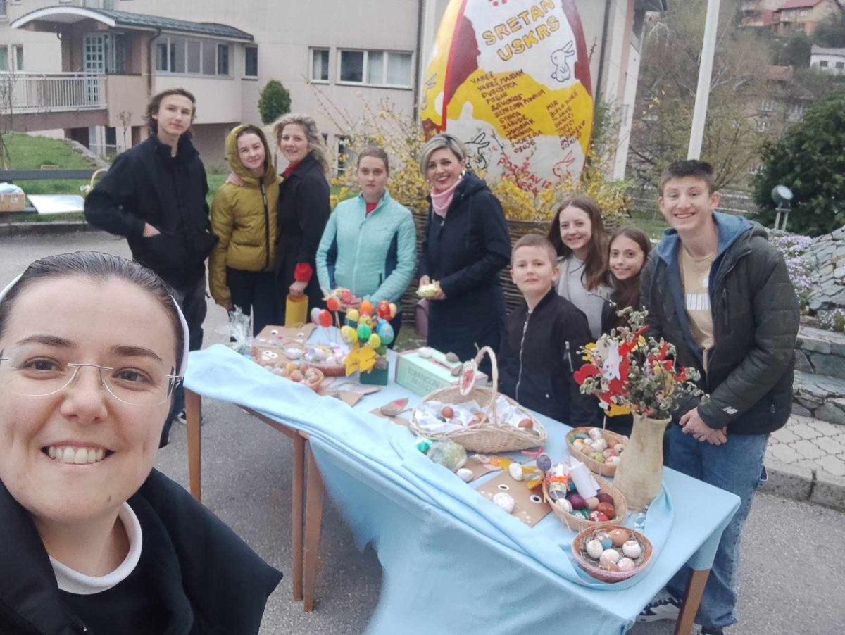 OWS-Vares-uskrsna-prodajna-izlozba-6