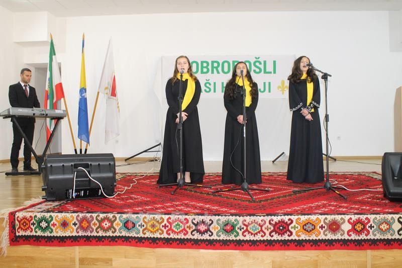 IMG3325-ZlatniLjiljani