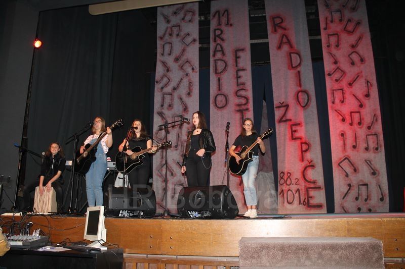 IMG3494-11rfrz