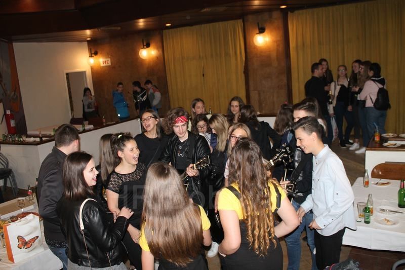 IMG3564-11rfrz