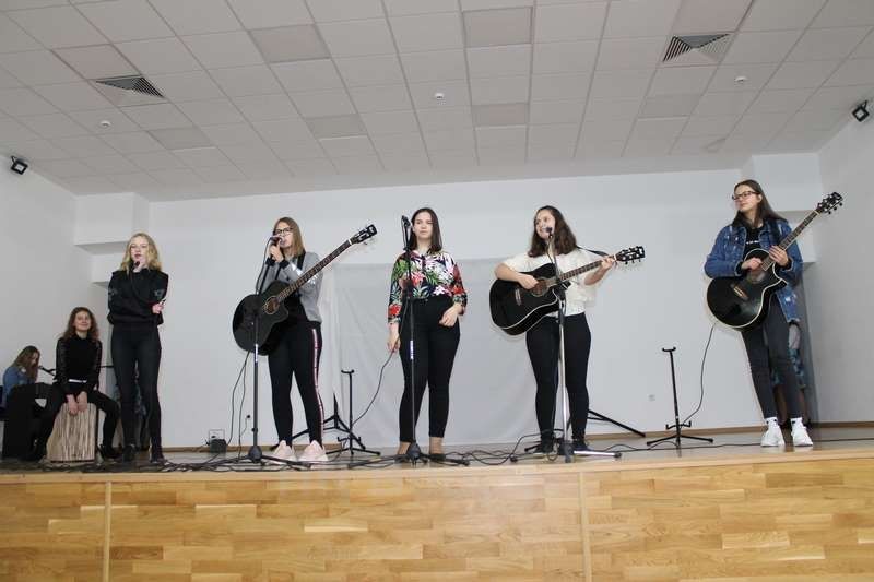 DanOSVares2019-35