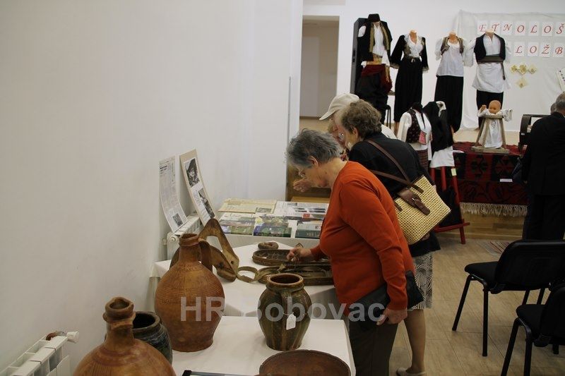 IMG7180-EtnoloskaIzlozba