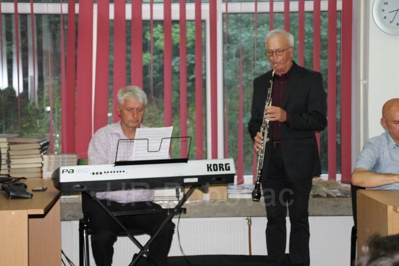 IMG7647-Monografija