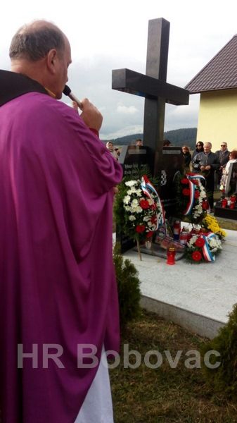 IMG-fe978c7d3710dd0106d45087470b29f0-V-DusniDan2019