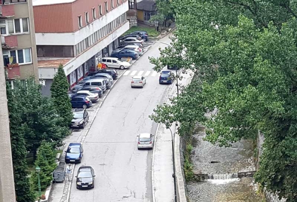 Poziv na Javnu raspravu o Nacrtu Odluke o utvrđivanju površina za parkiranje motornih vozila