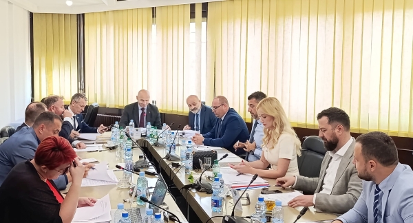 Premijer Pivić: Vlada ZDK stoji iza ministrice Čišije, Senat UNZE provodi pravnu anarhiju
