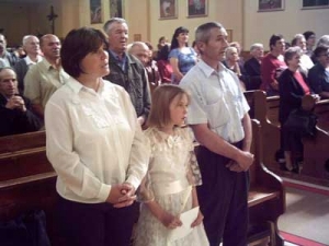 Jedna prvopričesnica u Vijaci