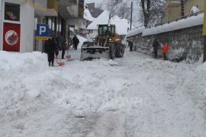 Radovi na čišćenju ulice Put mira
