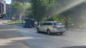 Iz Biltena dnevnih događaja PS Vareš – prometna nezgoda, otuđen trimer
