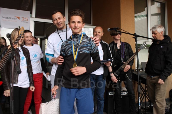 Osnovna škola Vareš organizirala „Kros za planetu zemlju“