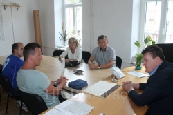 Predstavnici Nogometnog saveza ZDK posjetili NK Vareš