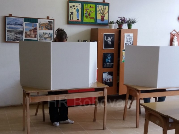 35,45% glasača se odazvalo do 15 sati