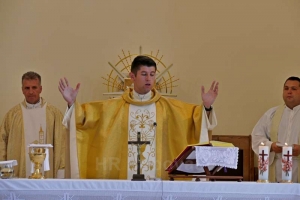 Mlada misa vlč. Dejvisa Martinovića