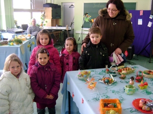 Uskrsna izložba u OŠ Vareš