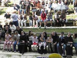 Budućnost pripada njima - dajmo im šansu