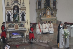 Uskrsna polnoćka u Varešu