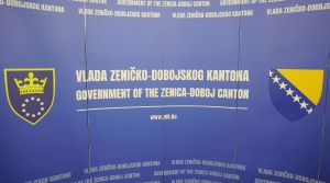 Maliciozno tumačenje presude Ustavnog suda BiH: Vlada Zeničko-dobojskog kantona nije tužena u navedenom predmetu