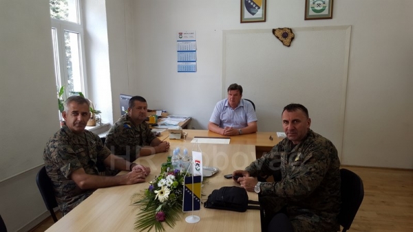 Sastanak s časnicima inžinjerijskog bataljuna Oružanih snaga BiH