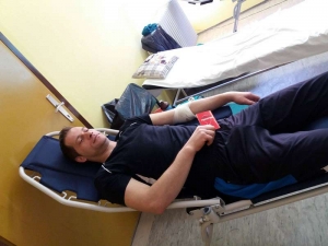 27 Varešana darivalo krv