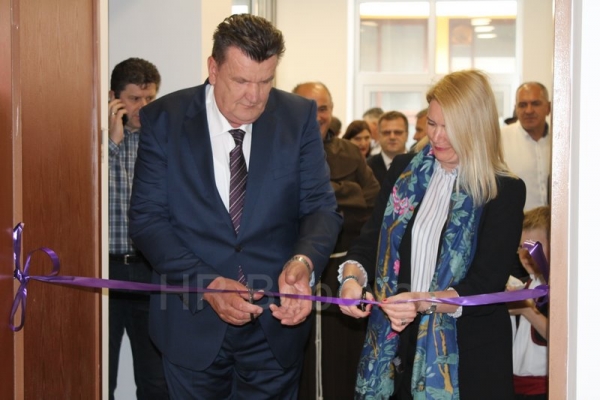 Otvoren Radnički dom u Varešu