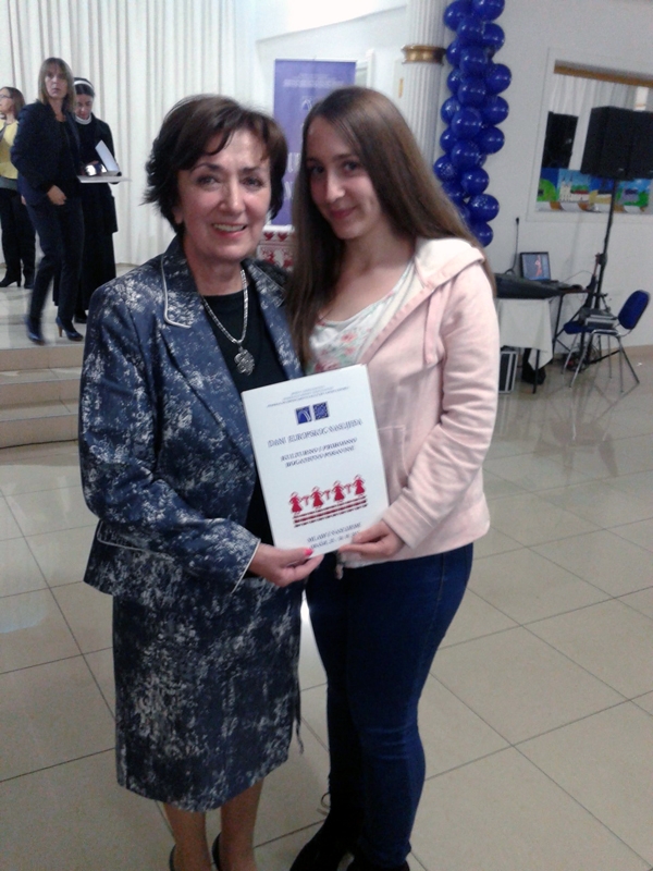 Uspjeh vareške maturantice na manifestaciji Mladi i naslijeđe