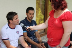 Hajdukovci prošetali gradom