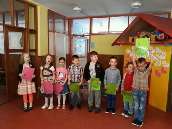 Oproštajna vrtićka priredba budućih prvačića