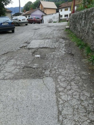 Sanacija kolnika u ulici Selište