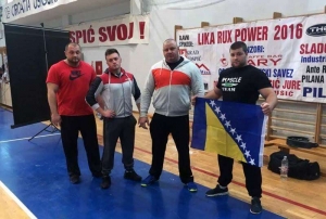 Vareš ima prvake i u powerliftingu!