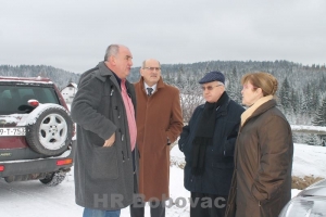 Apostolski nuncij i veleposlanik RH posjetili Župni ured Vareš