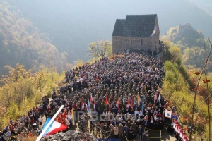 Osamnaesti Molitveni pohod za Domovinu na Bobovcu