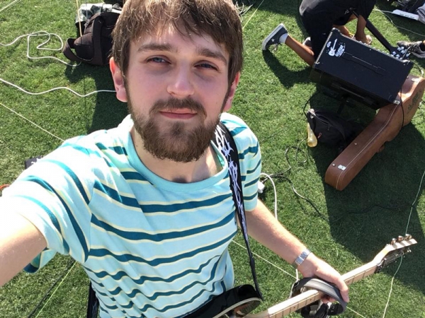 Emir svirao na koncertu Rockin&#039; 1000 u Firenzi