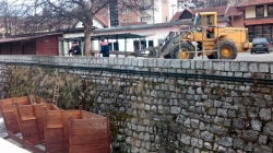 Jak vjetar nosio sve pred sobom