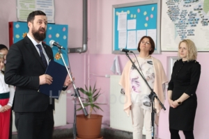Ministar Mirza Mušija posjetio osnovne škole u Varešu