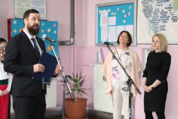 Ministar Mirza Mušija posjetio osnovne škole u Varešu