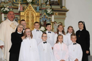 U župi Vareš 9 prvopričesnika