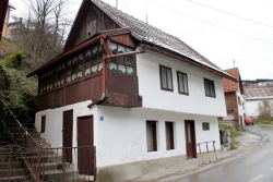 Na prodaju kuća u Varešu