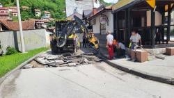 Počeli radovi na sanaciji udarnih rupa u gradu