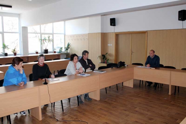 Slab odziv na Javnu raspravu o kućnom redu