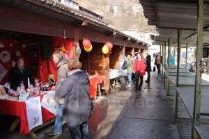 Održava se Božićni bazar u Varešu
