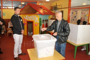 15,81% glasača izašlo do 11 sati