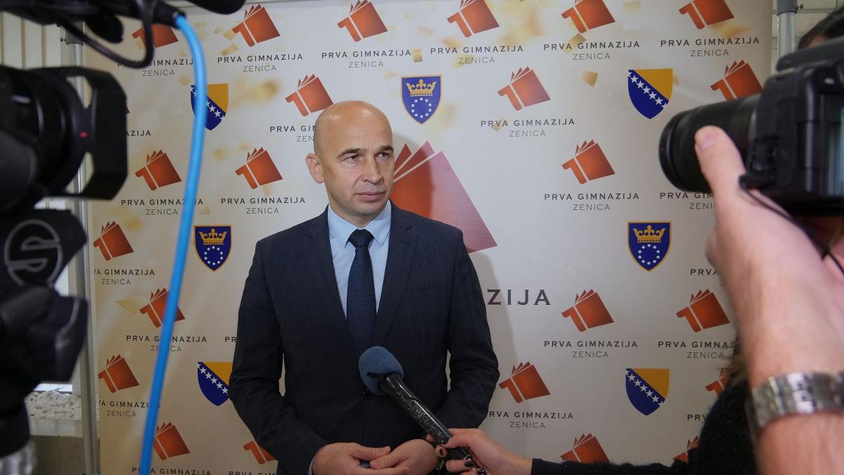 gimnazija-80-bnp-0711-7