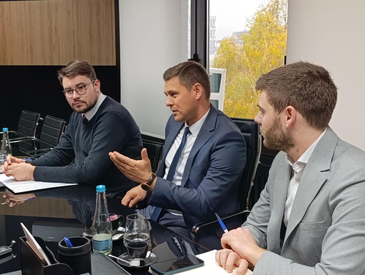 Delegacija-Bonjaci-zajedno-posjetila-Vladu-ZDK-3