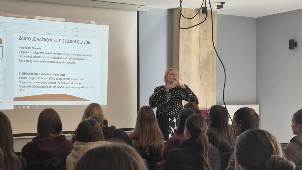 Medijske-radionice-sa-Senkom-Kurt-5